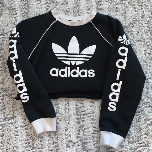 adidas Tops - Adidas crop sweatshirt